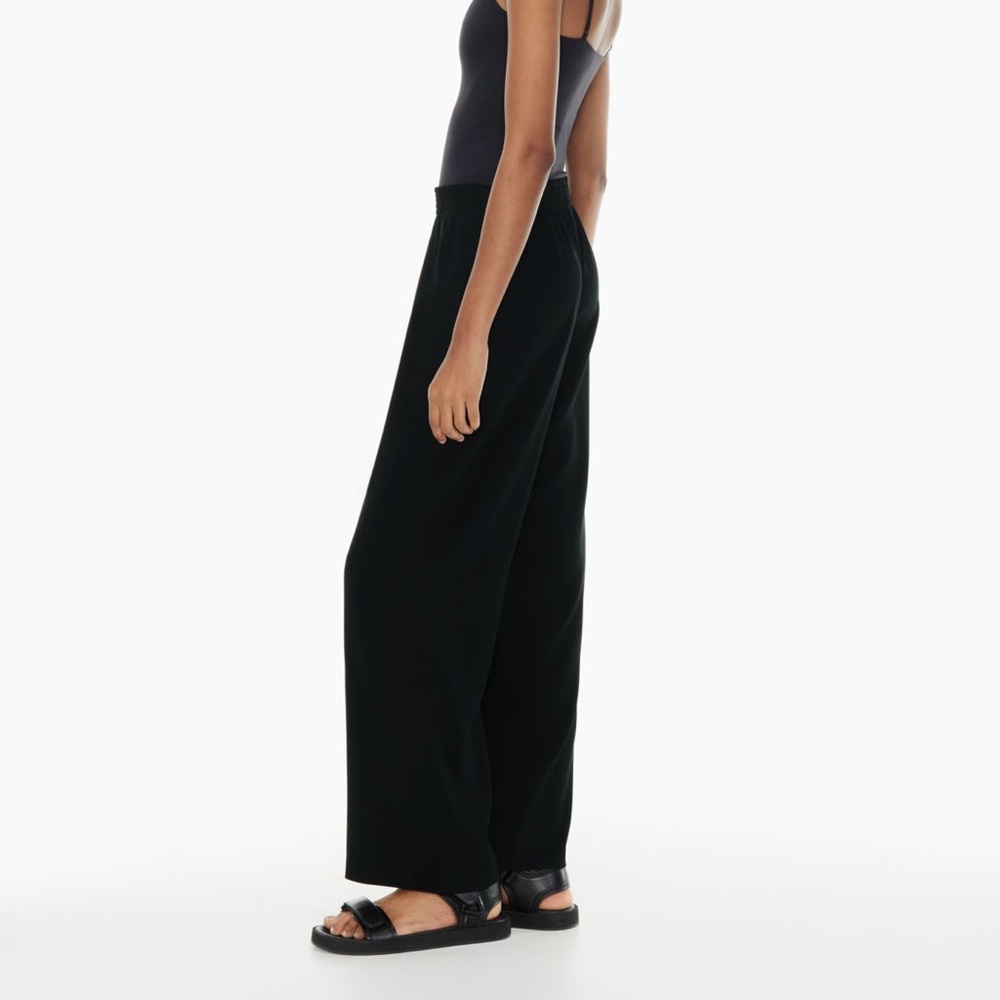 Aritzia Babaton Kopel Pant size S in Herbage Green